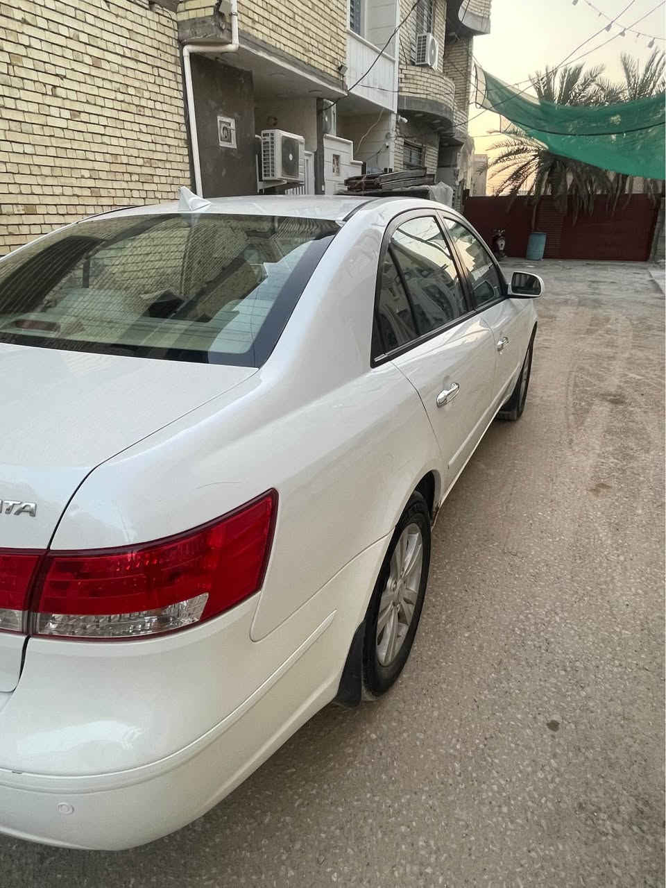 2009 خليجي للبيع فقط مكاني كربلاء بيها قطعه تبديل والباقي مكفول *********** ، مكينه 2400 دوش السعر 125 وبيها مجال كربلاء, العراق
