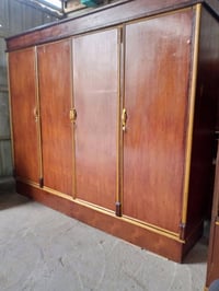 كنتور٤ باب ١٥٠ الف اتصال او واتساب٠٧٧٠٥٥٨٧٧٤٥