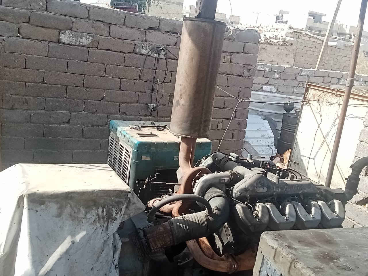 موقع للبيع مجاز كيفيه330 مكينه سكانيا 8سلندرعدد 2 وحده 143 وثانيه 142 مكان الموقع ناصريه مركز الموحيه مقابيل شركه نور الناضر الحمل فوك 1000 وقابل للزياده منقطه بيه بناء جديد
للتواصل على. رقم او الواتساب ***********
