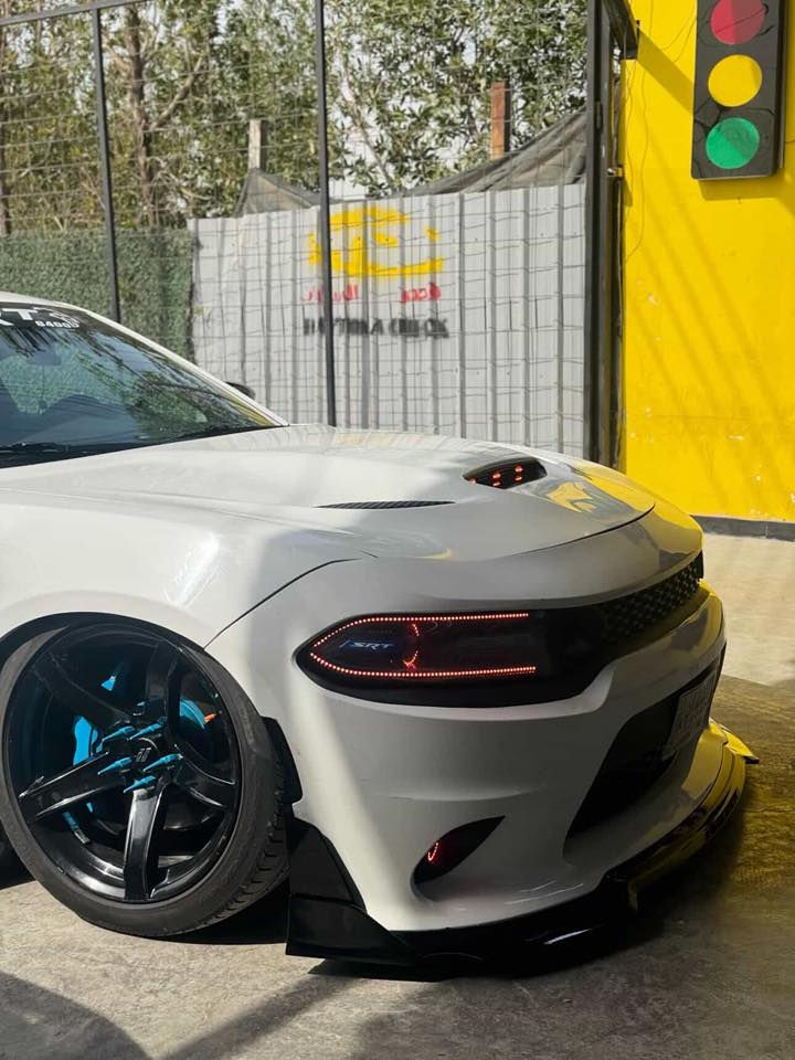 جارجر 2016 للبيع
حادثها ولسونار موجود 
ماشيه 120م عليها دبات سود صوته كلش حلو 
عليها جكات اس 2بعدهن جدد
عليها سستم كامل كاربون فايبر داخل وخارج مع اضافه جميع كماليات داخل وخارج من لحيه ودفيوزر وزعانف ودوسات وداخل كاربون فايبر ب كامل 
مع اضافه جهاز بك فاير لهب 
اضافه لد متحرك خارجي 
لد متحرك داخل سياره 
شوته KN
برمجه مصطفى ايكل 
سياره حت ع عادي مدك دوناز 
ولف حماوه ريسنك حماوه متعبر ال85ابد 
كل نقص مابيها باقي لتفاصيل خاص مكاني بغداد 
سعرها 200 وبيها مجال بسيط حادثها كلش بسيط ***********
