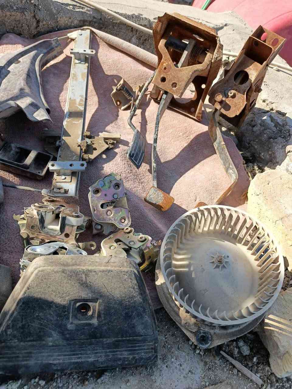 السلام عليكم غراض تفصيخ نيسان بيكم موديل 92 الاستفسار عله رقم ‏‪***********‬‏
