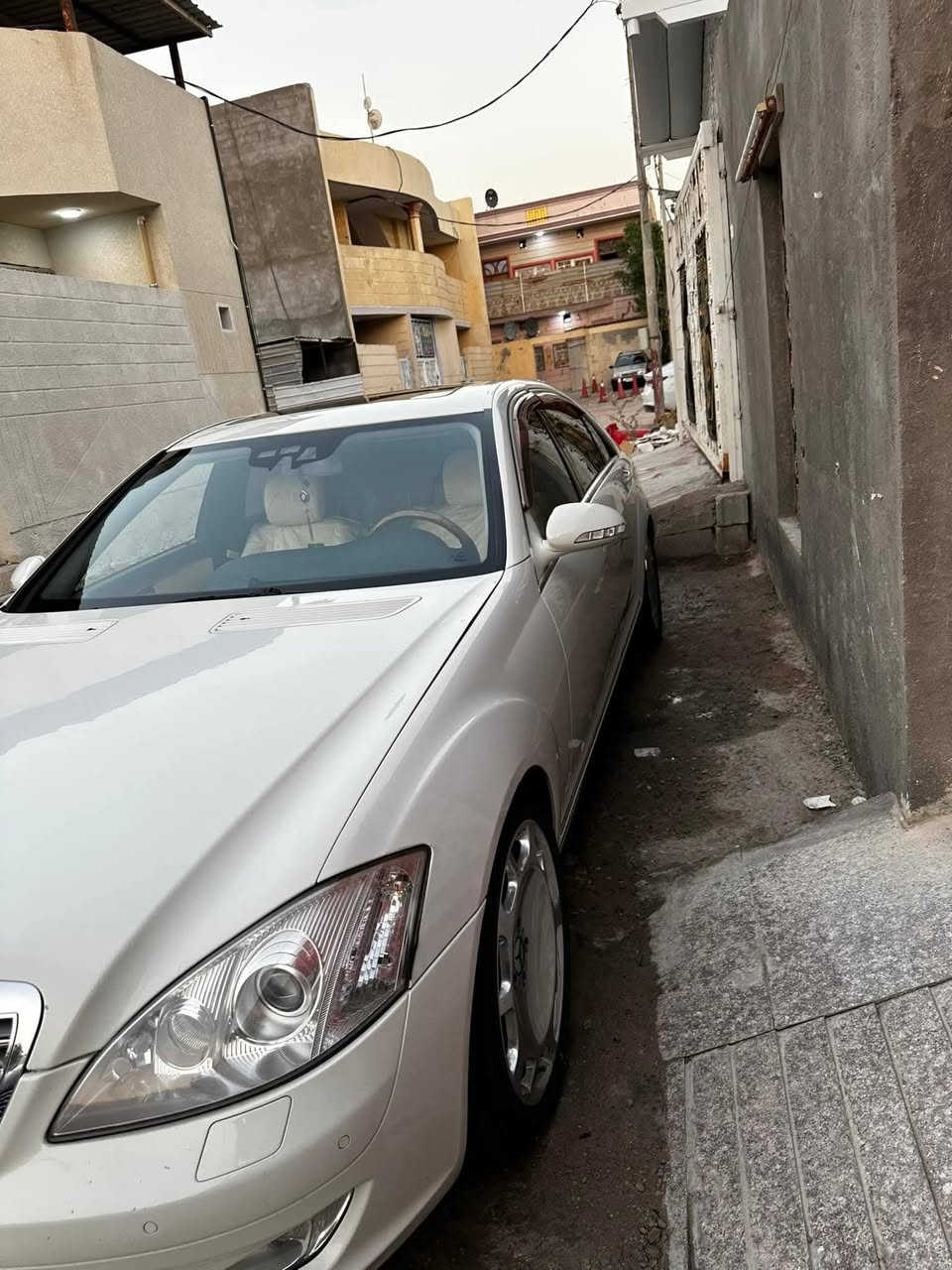 مرسدسات للبيع وحده مديل 2007 بيضاء اللون والثانيه مديل 2018 سوداء اللون
للاستفسار عنهن الاتصال على الرقم 
‏‪***********‬‏
السيارتين كفاله عامه السعر جوه السوك
