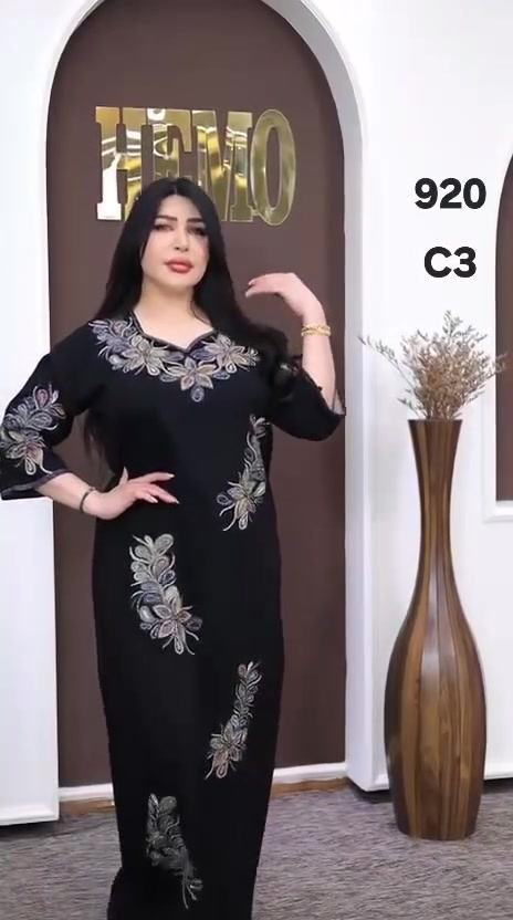 كلابيه كشمير مطاط من ماركه هيمو 
كلوش وحزام 
القياسات L XL 2XL
يوجد 16 لون 
وكل درزن4 الوان 
https://t.me/Al199306011981FF


**إذا كنت صاحب هذا الإعلان وتريد حذفه لأي سبب، رجاءا أرسل رسالة إلى الدعم الفني**