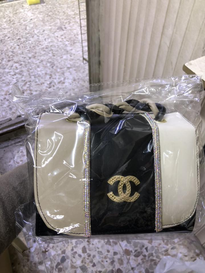 توفر جنط نسايه بس ب 5 عنوان زعفرانيه اربع شوارع مقابيل صدليه شدن يوجد توصيل داخل زعفرانيه 
***********
