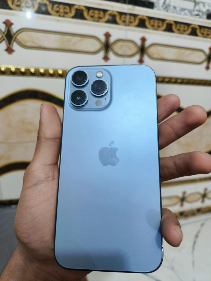 ايفون 13 بروه ماكس للبيع جهاز مكفول من كلشي بطاريه 97 جهاز نضيف كلش نضافته 95
***********
