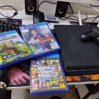 بلايستيشن ٤ سليم • ٥٠٠ جيجا • ٣ أقراص