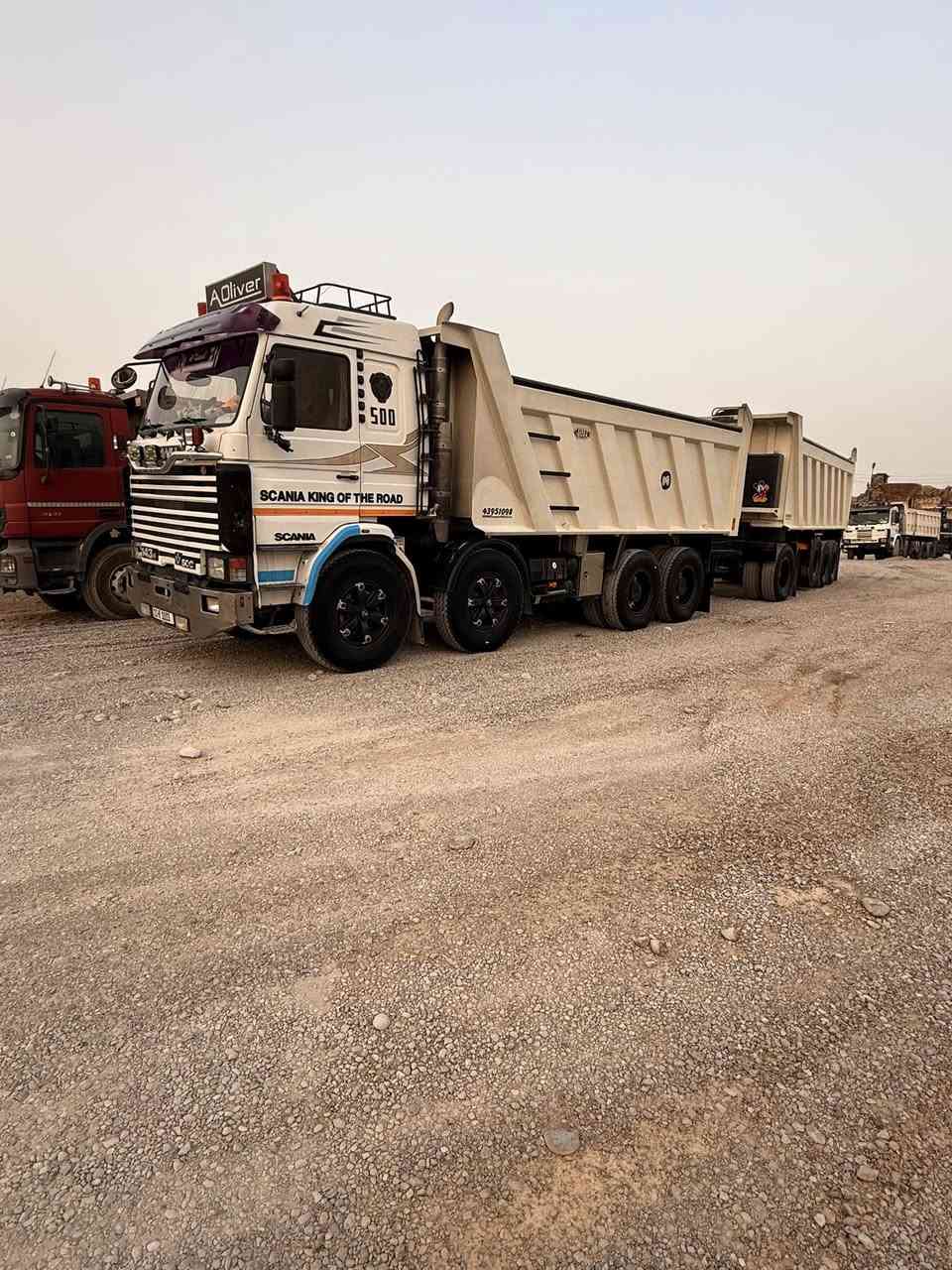 سكانيه البيع مكينه 8 10/0/ كير 3ب 3مجموعه باجر 19 مربوطه قاطر مقطوره تلث لوحات  السياره كفاله عامه ما نقصها اي شي تحويل ثاني يوم تصل عل رقم اني مكلف بل نشر ***********
