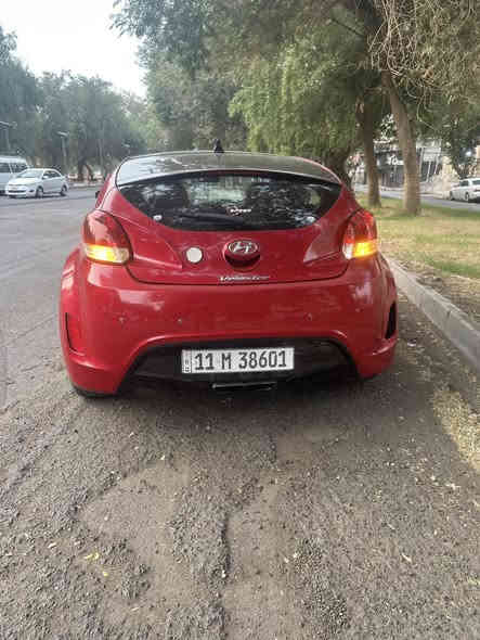 السلام عليكم 
هونداي فولستر للبيع
موديل 12
امريكي 
حادث بنيد وجاملغ وباب عكس السايق
فوول عده البصمة 
بانوراما 
هزة ورقم بغداد جديد بااسمي 
محرك 1600 GDi بدون تيربو
.
صدر جديد 
منضومة بانزين كاملة جديدة
منضومة تبريد كاملة جديد
تدفئة شغالة
83 وبيها مجال بسيط
مكان بغداد الكرادة

0788 968 3660
