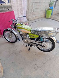 دراجة نارية • موديل ٢١ • ٦٥٠ سي سي