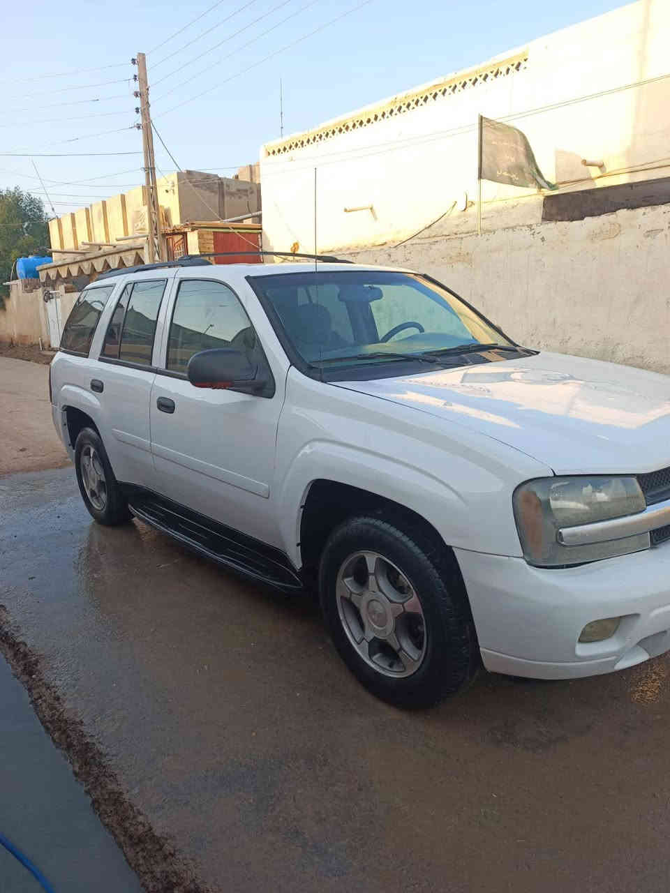 السلام عليكم بلايزر 2008 سياره جديده على وضع الشركه حادثها تبديل بنيد فقط والباقي كفه سياره رقم بغداد تحويل جاهزه من الطول للطول ما بيها اي نقص بالعافيه علي ياخذها السعر 110 بيها مجال
العنوان ذي قار الفجر 
تلفون ***********
