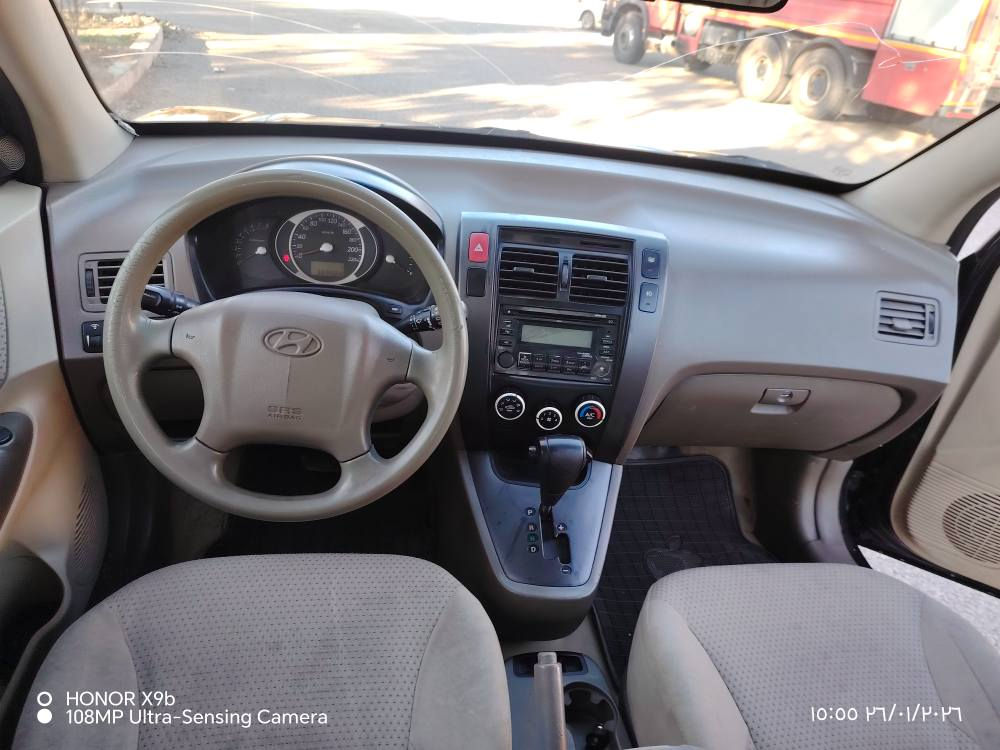 هۆندا تەکسۆن مۆدیل٢٠٠٩ بۆ فرۆشتن مواسەفات ABS ناو زەردە قوفل مەرکەزیە گێر تۆماتیکە دەرگای سەکنی پێشەوەی بۆیاغە  بێ دەعم و لێدرا  گێرو مەکینەو تەبریتی   بەشەرت 
چوار تایەی تازەیە سەنەوی بەسەر چووە
نرخی ٩٦ گەڵاو  مامەڵە
ژ.م:*********** كويسينجاك, أربيل
