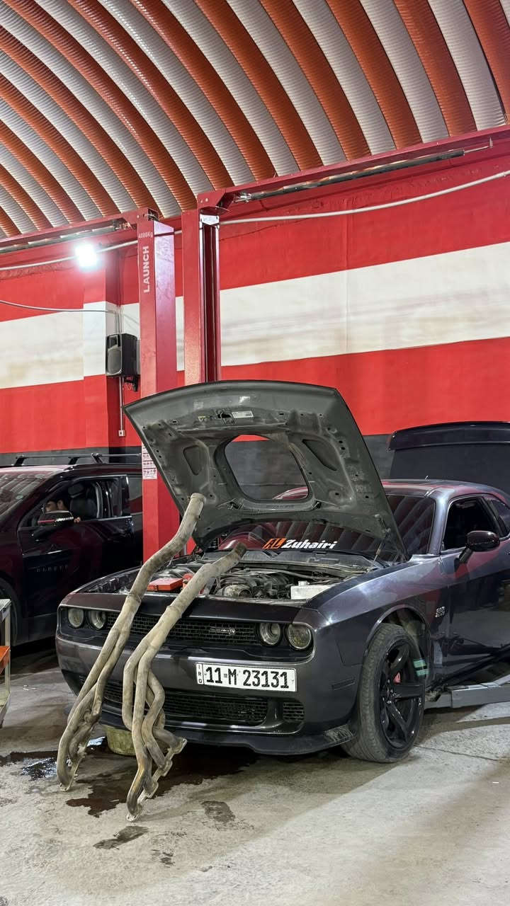 السلام عليكم
هدرز للبيع لونك امريكان اصلي 1000$
كزوز كورسا اكستريم 1600$
شيكر هود ويه كل تفرعاته 1300$
كل لاسعار قابله للتفاوض 
*********** واتساب فقط متواجد
