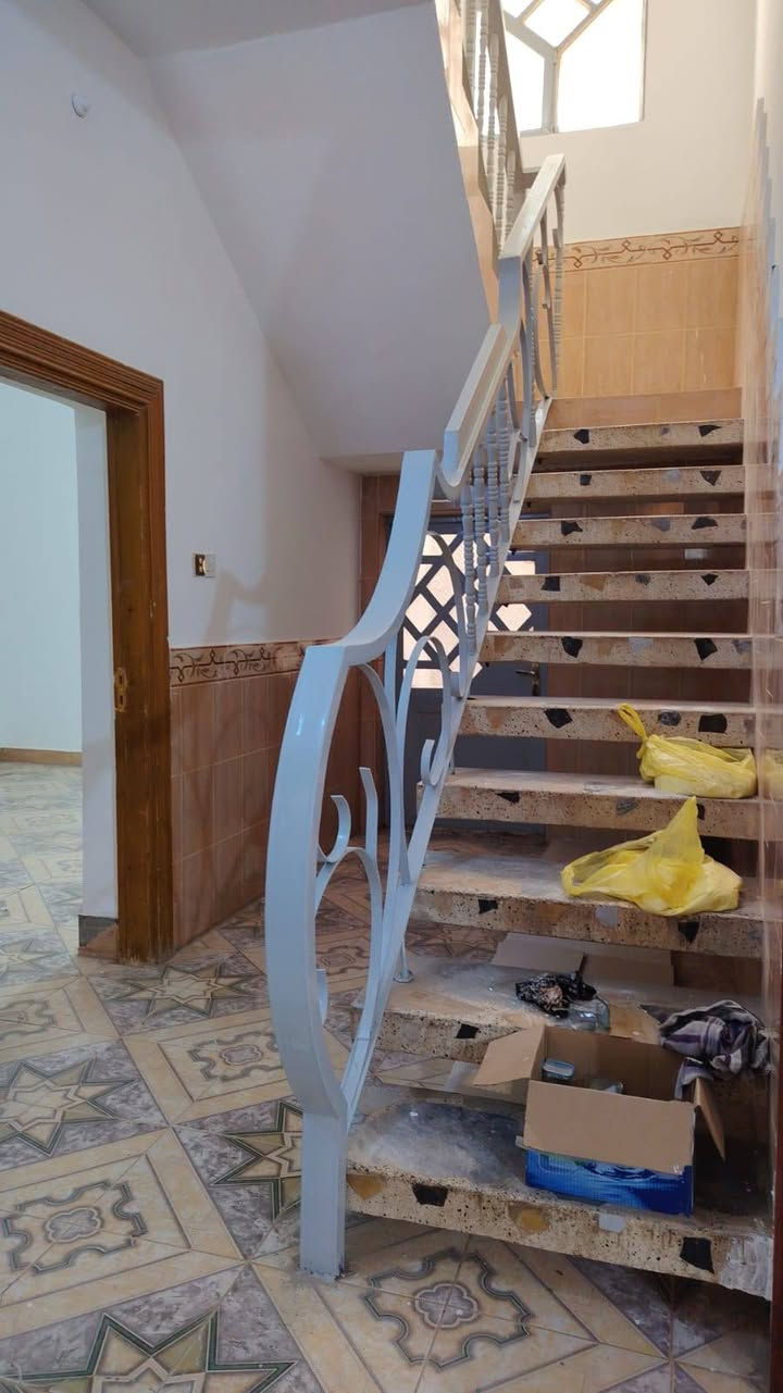 دار للبيع حي السلام في النجف
( 200 م)طابق واحد كونكريت.
السعر(380 مليون)غرفتين وصالة واستقبال.شارع 10 خلف الشارع العام
(سلام/غري)
مكتب الغدير
***********
