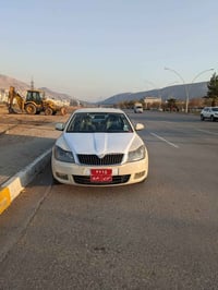 تاكسي • سكودا ٢٠١٠ • جير عادي