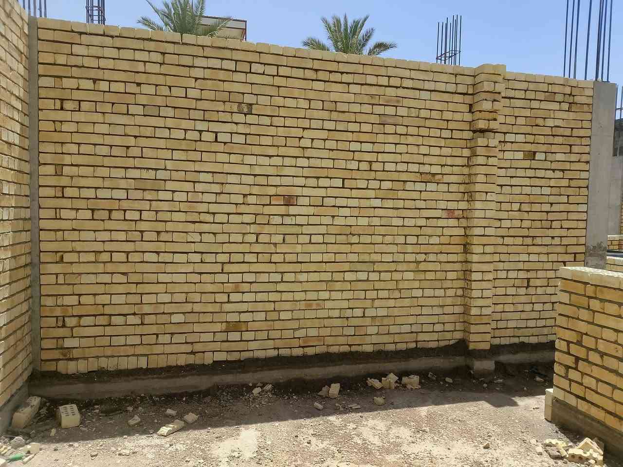 خلف بناء طابوك بلوك فرمستون في كربلاء ستمرار بلعمل معه تنضيف البيت ***********

