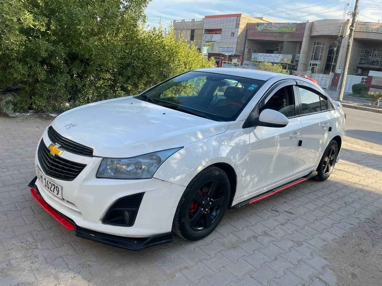 السلام عليكم للبيع فقط شوفرليت كروز٢٠١٣ رقم بغداد انكليزي الجديد بأسمي تحويل مباشرمحرك١٨٠٠ ارغب شي كير اوتماتيك ٦ نمر تبريد ثلج صدر خير من الله تخم تاير مع ادامه كامله ويل كب سبورت بلادي شاشه تاب تحكم ستيرن بيها صبغ خشم البنيد وصفحه اليمنه بيها رش شي قليل اثر شخط بدون ايرباك بدون دواخل السعر٧٧ وهذا رقمي *********** بغداد, العراق
