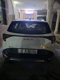 سبورتج 2024 ماشيه 43الف بدون بنورما  مكفوله عدا ملاحظة بالباب الخلفي ب...