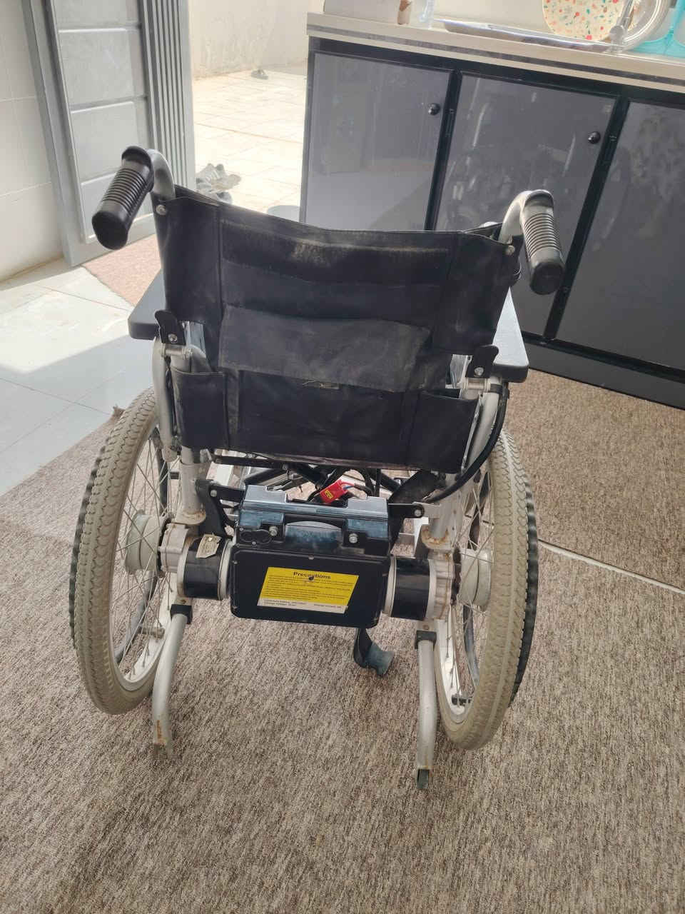 عربانه شحن معوقين للبيع قليل الاستعمال ونضيفه كلش مع الشاحن  السعر خاص العنوان السنيه


**إذا كنت صاحب هذا الإعلان وتريد حذفه لأي سبب، رجاءا أرسل رسالة إلى الدعم الفني**