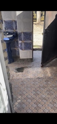 بيت • ١٠٠م • حي الحكيم