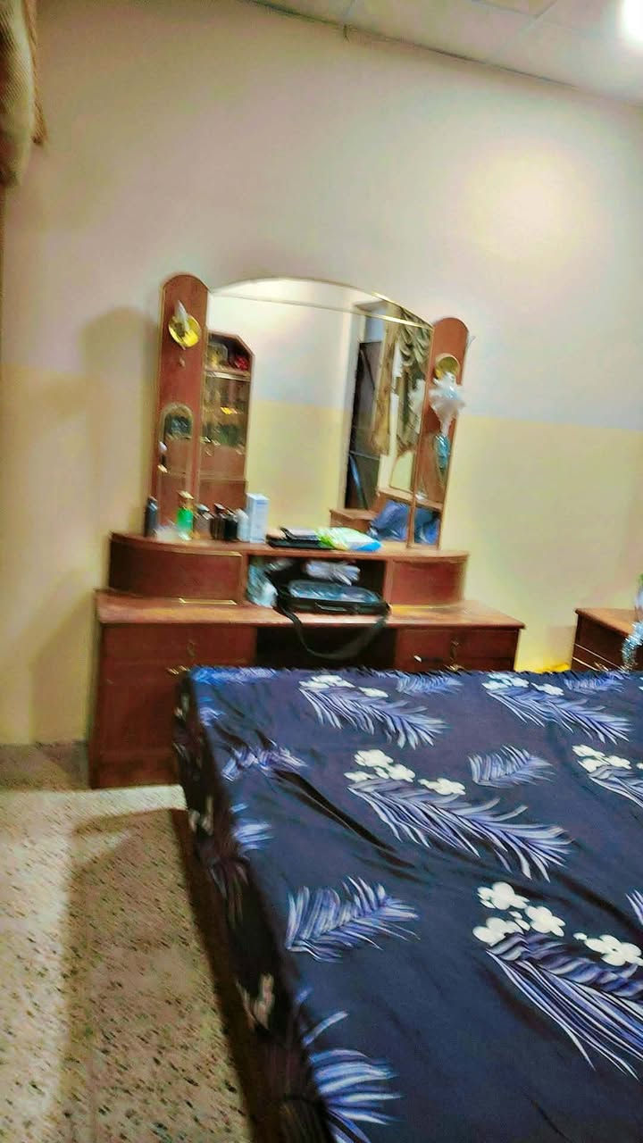 غرفة نوم كاملة سعر 250 وبيها مجال بسيط عنوانها الموصل


**إذا كنت صاحب هذا الإعلان وتريد حذفه لأي سبب، رجاءا أرسل رسالة إلى الدعم الفني**