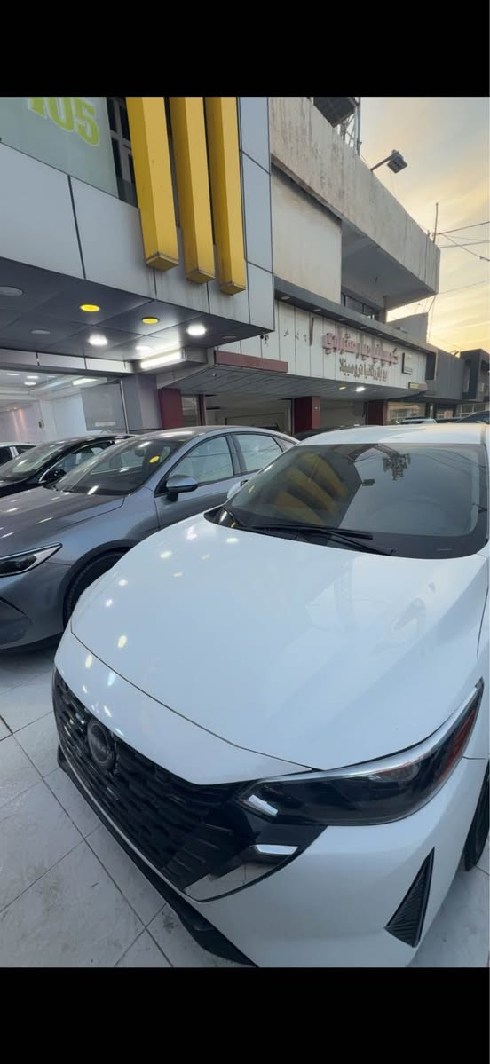 نيسان سينترا 2025 مواصفات S للبيع بدون رقم بيها جاملغ او بونيد صبغ شرط الرقم او بدون شاصي الايرباكات مسستم كامل شركة للبيع السعر 137 او مجال قليل للشراء اتصل واتس اب *********** دهوك, العراق
