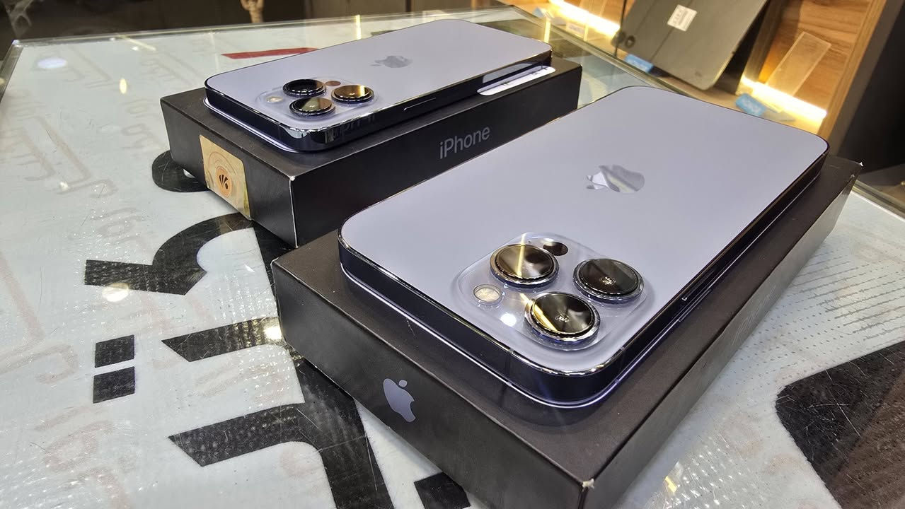 نشتري جميع الاجهزه الجديده والمستخدمه 
بيع مراوس شراء 
13برو ماكس خطين ذاكره 256جهاز بلادي ومامفتوح بطاريته 78 ملحقاته كامله
 
13برو ذاكره 256بطاريته 83عربي شرق أوسط
ملحقاته كامله 

الاجهزه ظمان اي خلل استرجاع او استبدال 
العنوان ديوانيه شارع المصورين مكتب رويال للاتصالات قرب مصور سومر رقمي للاستفسار ***********
