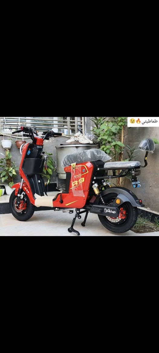 سلام عليكم دراجة دراجة r9 جديدة بعدهي بالباكيت غراض كاملة بطاريات 33 امبير مو 32 صور الدراجة تيك توك y6r82 مكاني بصرة شط العرب💞 ***********
