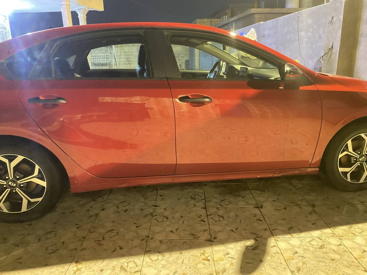 سلام عليكم ِِ ِ  فورتي وارد امريكي للبيع
موديل 2019
رقم اربيل دولي 
بسمي شخصياً
مواصفات 
حساس خلفي امامي
كامره دواره
شفتات بالاستيرن
رادار جانبي
توقف ذاتي
حادث السياره :بنيد امبدل قطعه اصليه فقط
بدون صبغ 
عنوان :كربلاء قضاء طويريج
للاستفسار :***********
