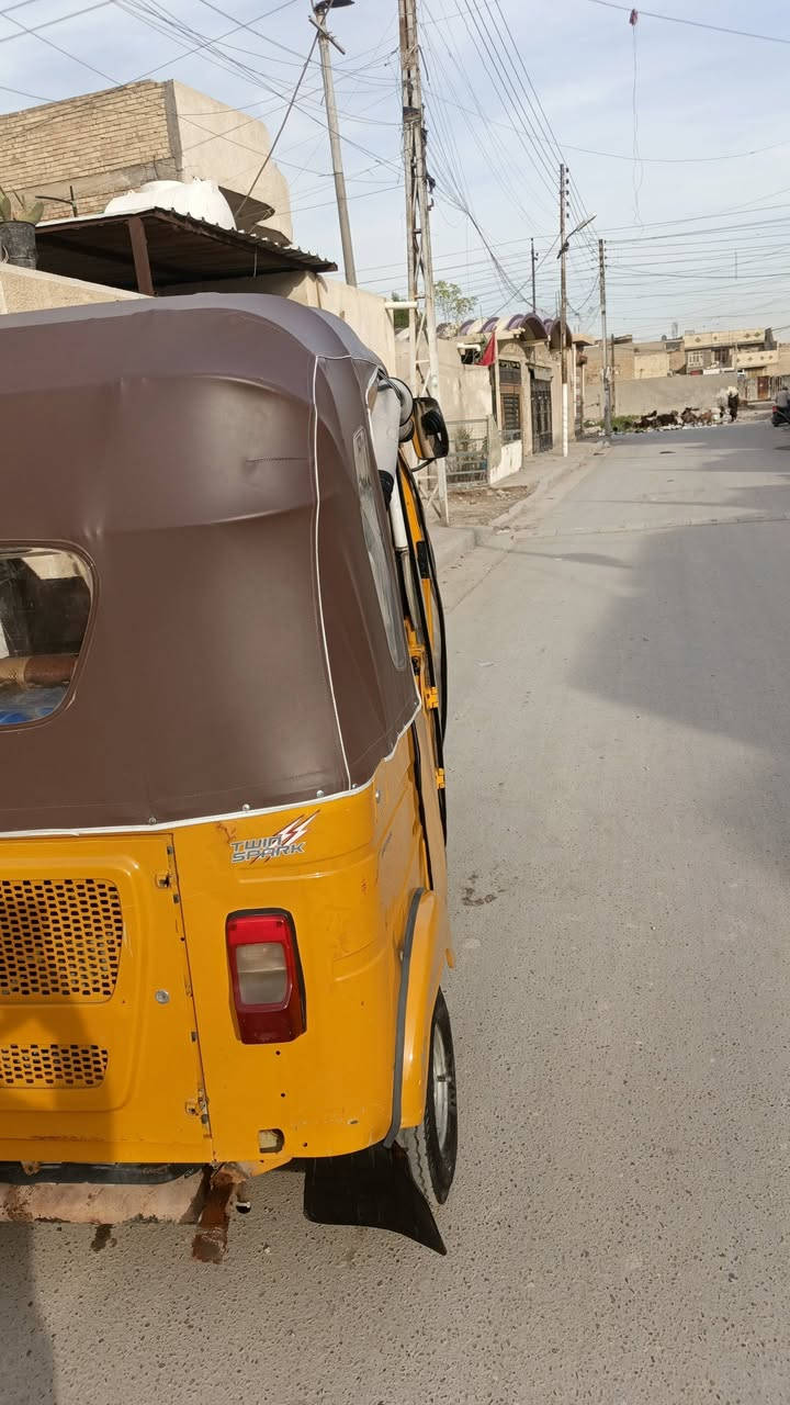 السلام عليكم تكتك مديل 21 خير من الله رقم وسنويه ثانيوم تحويل بيه صبغ بل لغد ليسر 7ونص وبيه مجال حك لجيه رقمي *********** لعنوان بغداد حي نصر
