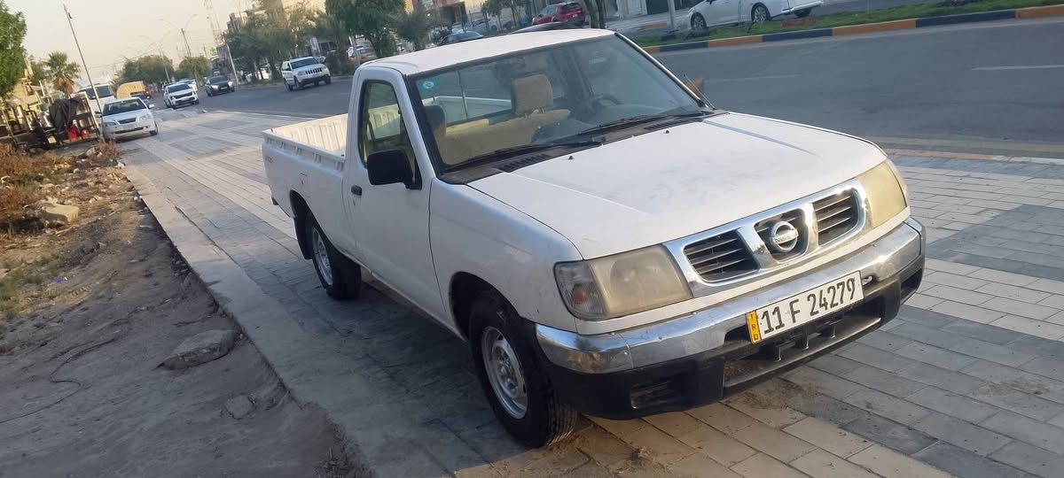 نيسان بيكم تك قماره 5 چنكال بدي طويل موديل 2002 محرك فوك وجوه ستندر كير مكفول تخم تاير جديد السياره بغداد تحويل ثاني يوم
‏‪***********‬‏
