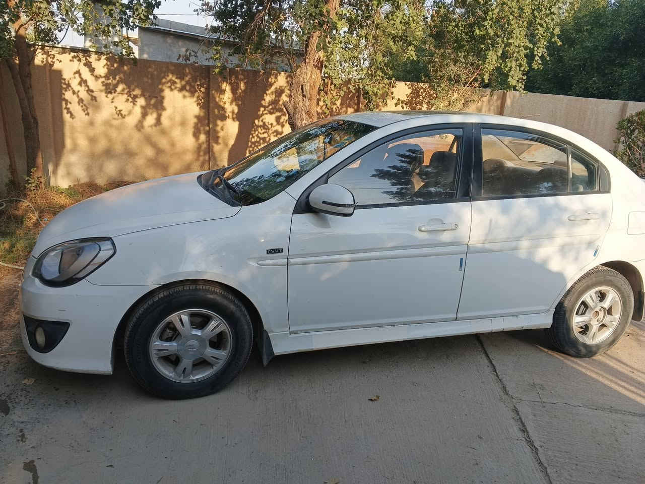 اكسنت موديل 2011 هزه وسنويه لحد 31 مابيه قطره صبغ سعر 95
***********
