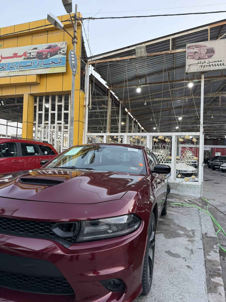سلام عليكم جارجر 16/21 SXT 3.600V6سياره جاهزه مكينه كير كفاله داخل احمر تخم تايرات كدام جدد سياره جاهزه من كلشي نقصه فقط حداديه كدام  ضربته جاملغ مبدل وبنيد تحديث وجاملغ ثاني مصبوغ وباب كدام عبري مصبوغ عنوان ناصرية مركز 165 وبيه مجال ‭0788 734 1437‬
