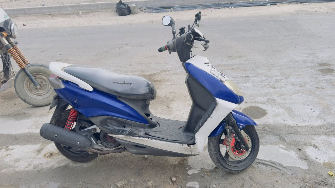 السلام عليكم
للبيع 15$ وبيها مجال 
مدينة الصدر
*********** واتساب
