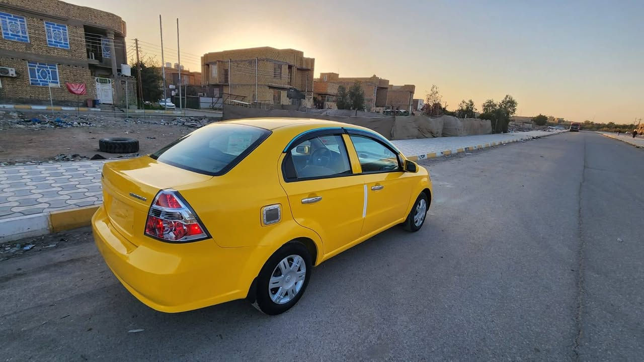 سلام عليكم افيو مويل 11مكفول من ضربه صبغ جماليه حداديه جديد سياره جاهز مصفره هيه قرامت مكينه 1400جديد كير جديد تبريد شرط بس منقص غاز سعر 52بيه مجال مراوس راوس شوف لعين مكان الناصريه سكان صناعي *********** الشطره, ذي قار
