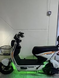 دراجه شحن كلاسيكي حجم 10 في 275 اسم الموديل كلاسيكي 4 بطاريات كبير قيا...