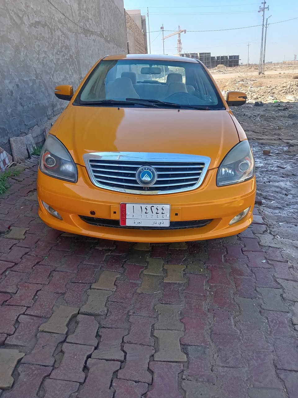 جيلي موبل موديل 2012 خصوصي محول اجره  راعيه جاري مكفوله من الضربه عده اقل الشبر يم قبق الجنطه  دوشمه جديده  تايرات نضاف تبريد شغال مكينه لاتبخير ولا تنقص السعر 39 وبيهه مجال قليل رقم الهاتف *********** مكان السياره ديوانيه عفك
