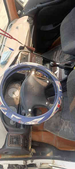 سلام عليكم بيجو بارص ١٥  السعر ٤٥ تليفون ***********
