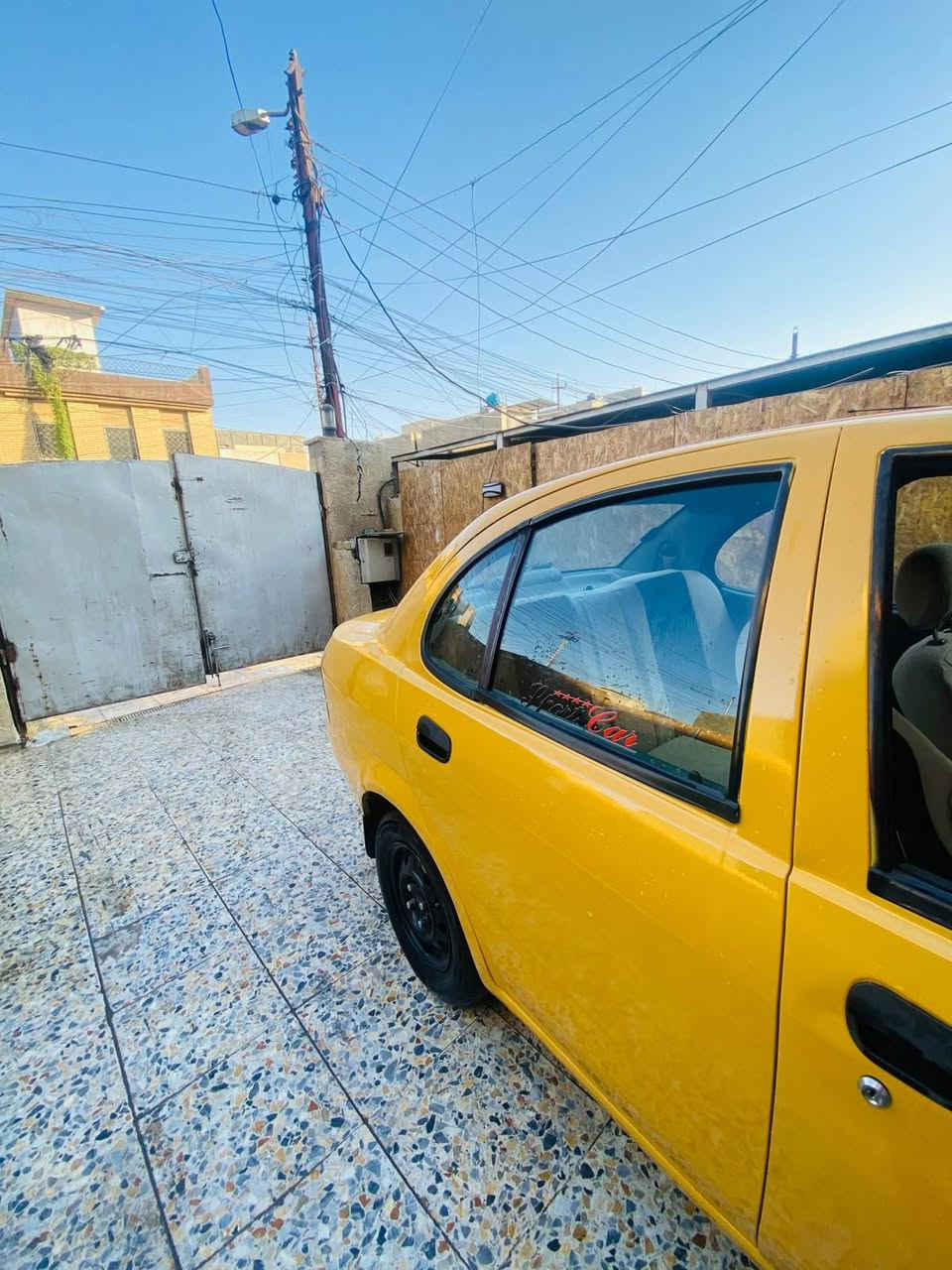 السلام عليكم طيبه موديل ١٥ تخم تاير جديد مكينه وكير خير من الله لا تنقيص ولا تبخير صدر امامي خلفي جديد بيها بارد بل جاملغ المامي وشويه من البنيد ورشات صبغ السعر 33وبيهة مجال بصيط حك الجيه مكاني بغداد العامريه  الرقم ***********
