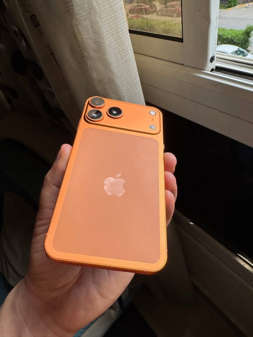 السلام عليكم ايفون Xs max محور 17 برو ماكس  نضيف كلش ذاكره 256  مستبدل بطاريه فقط 100%  جهاز كلش جديد متوفر توصيل جميع المحافضات ***********
