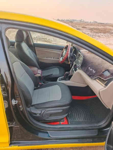 السلام عليكم النترا للبيع موديل ٢٠٢٠ أمريكي مكينه ٢٠٠ السياره يرادلها ترتيب مكينه وكير مكفولات مكان بغداد السعر ١٢٠$ وبيها مجال ***********
