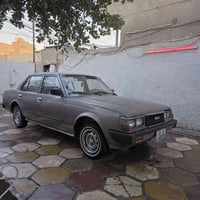 كرونه موديل 1981سياره مكفوله من ضربه وصبغ مكينه وكير مكفولته تبريد دفه...