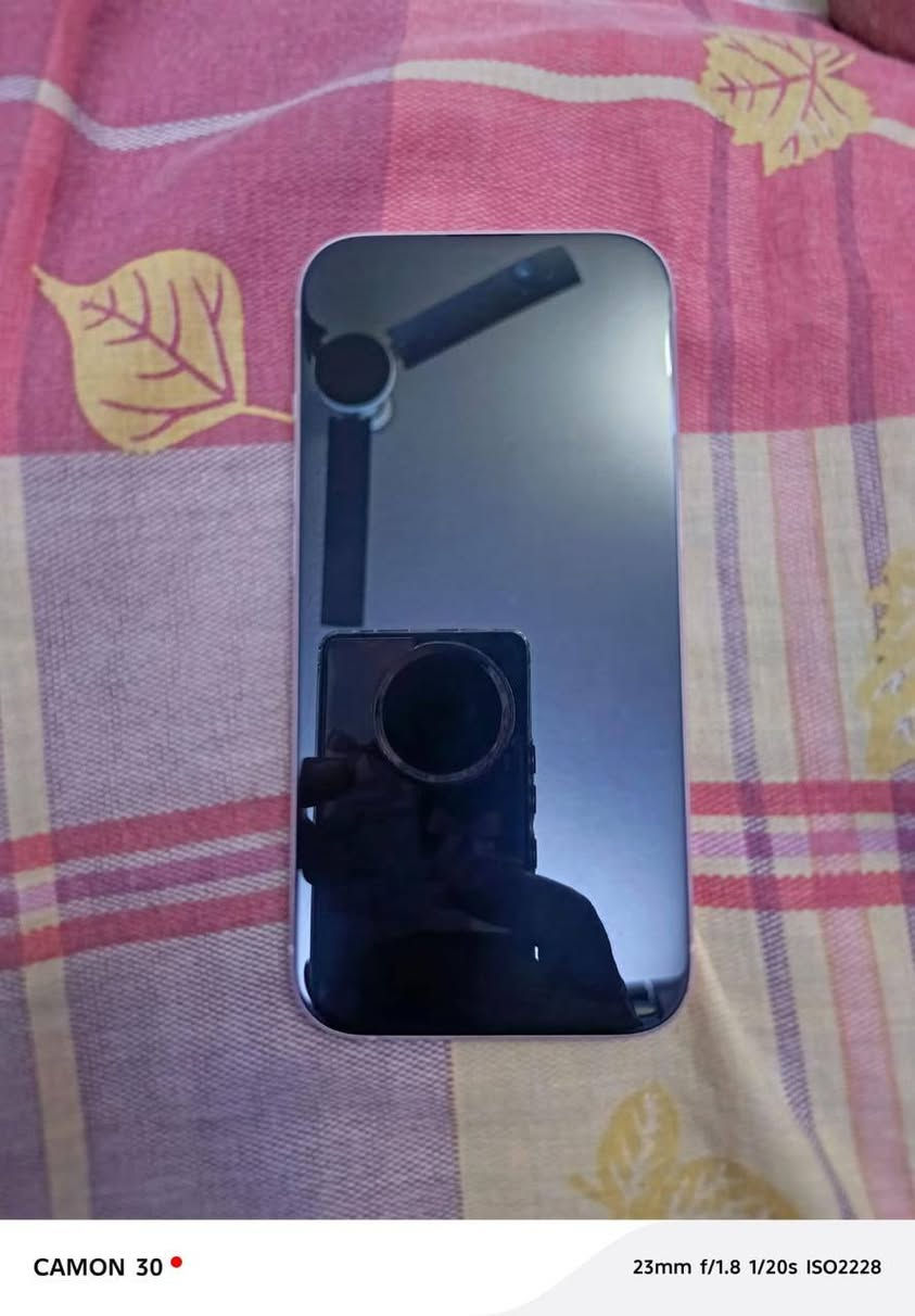 ***********
ايفون 15برو ماكس256 بطاريه100 ايسم شريحه الكترونيه تكدر تخلي بي لحد 8 خطوط بدون  ملحقات الجهاز مستبدل من شركه ابل للبيع فقط وتر بروف وعالفحص سعره  مليون  و50 الف مكاني بغداد تقاطع النهروان ومستعجل عالبيع الشراي يتصل او يجي خاص
