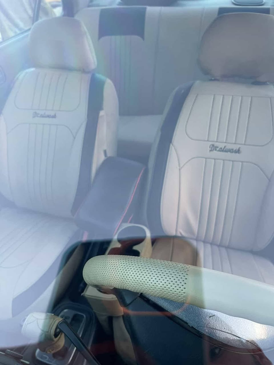 نيسن سني يبني بلد يسره سيرمابيه ضربه تبريد ثلج بيه جملغ بي رصع بصيطه سيره بلديه ما بي صبغ *********** بغداد, العراق
