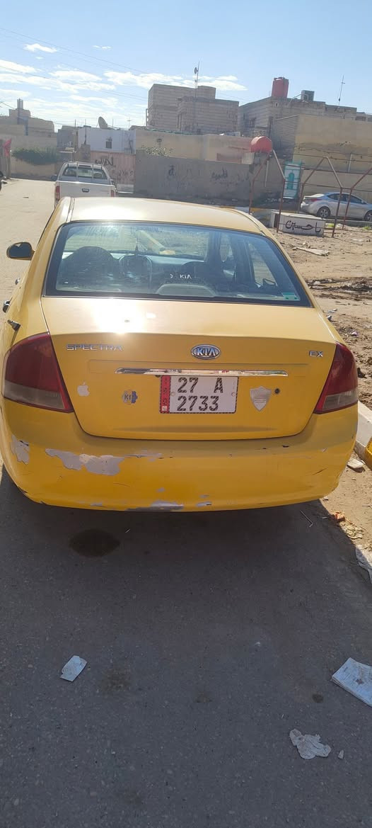 سبكترا 2009 
السعر. 68
مكينه 2000 . سنويه 2030 بسمي
تبريد شغال حداديه جديده
مكينه وكير جدد صارلهم 4 اشهر شادهن
سياره جاهزه ..الناصريه مركز
***********
