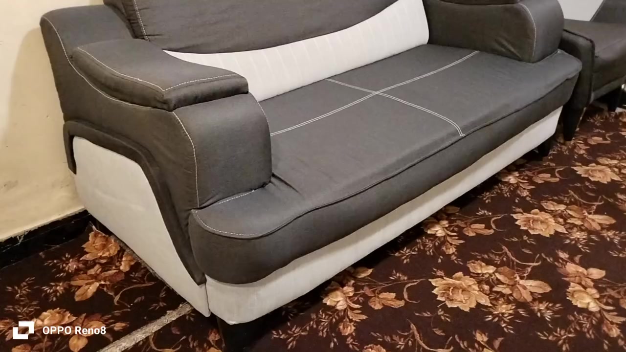 تخم 7مقاعد نظيف عراقي تفصال مكان بغداد سعر  650الف بي مجال


**إذا كنت صاحب هذا الإعلان وتريد حذفه لأي سبب، رجاءا أرسل رسالة إلى الدعم الفني**