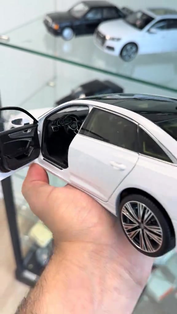 #audi 


**إذا كنت صاحب هذا الإعلان وتريد حذفه لأي سبب، رجاءا أرسل رسالة إلى الدعم الفني**