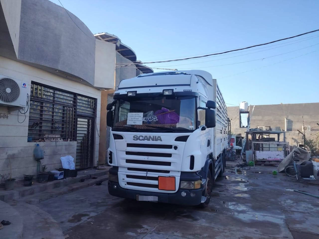 سكانيا 2010 رقم اربيل الجديد السياره ب اسمي مكينه انجكسن للاستفسار ***********
