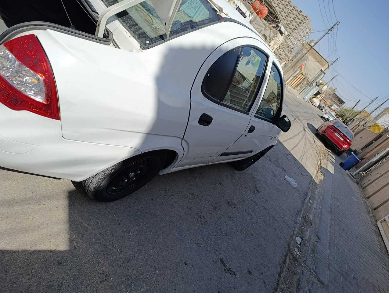 للبيع 2013 وترهم مراوس سياره زينه مكينه بيه خيط بخار كير جديد حداديه جديده كبل لشارع سياره جاهزة 
مكان نجف
سعر38
***********
