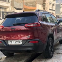 jeep grand cherooke 2018 4 سلاندر  ١٢٠ميل ماشييه  بييه شويه تعديل  بدو...