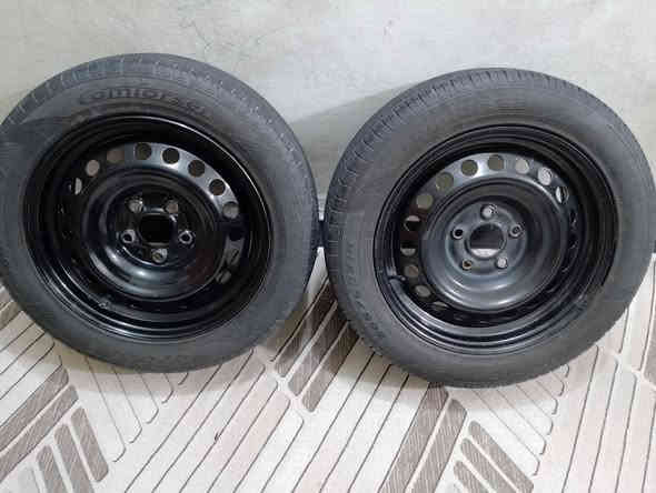 زوج تايرات للبيع القياس ١٦ كاملات تاير مع ويل مع كصبة حساس
السعر ٧٥
تفاصيل اكثر الاتصال على الرقم 
***********
